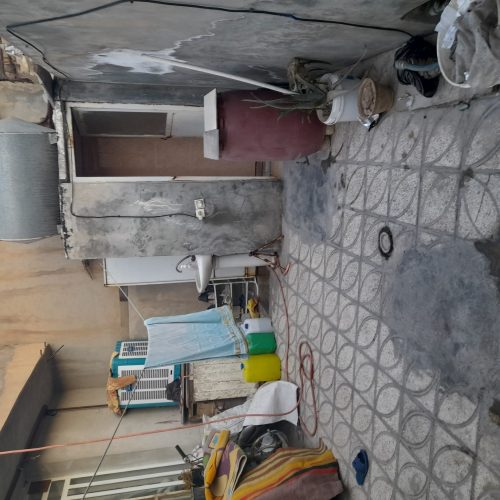 به پولش احتیاج دارم  واگنه خونه خیلی خوبیه