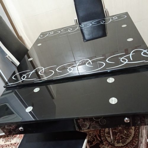 میز غذاخوری