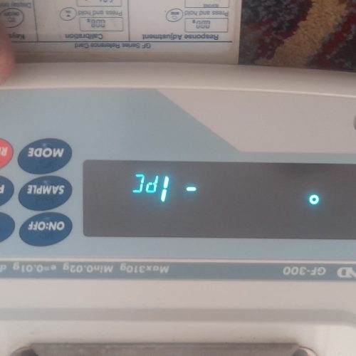 ترازوی دیجیتال برند AND مدل GF-300