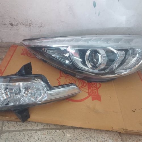 چراغ 207و پروژکتور دنا