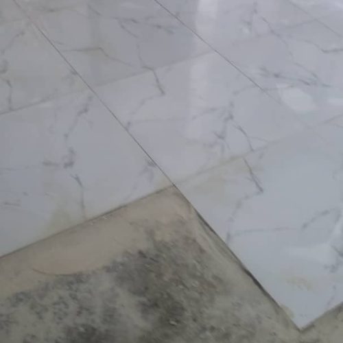 کاشی و سرامیک کاری چسبی وملاتی