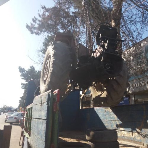 تراکتورکلاج به این طرف وموتورتراکتور