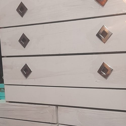 تخات خاب همه چی داره آینه توشک  کیشو