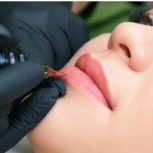 آرایش دائم شیدینگ لب رژلب دائم قاب سایه رفع تیرگی لب