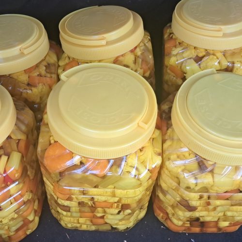 ترشی خانگی شیراز ارگانیک