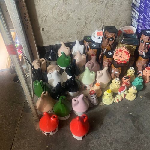 فروش لوازم تزئینی.. عود.. جاعودی و..