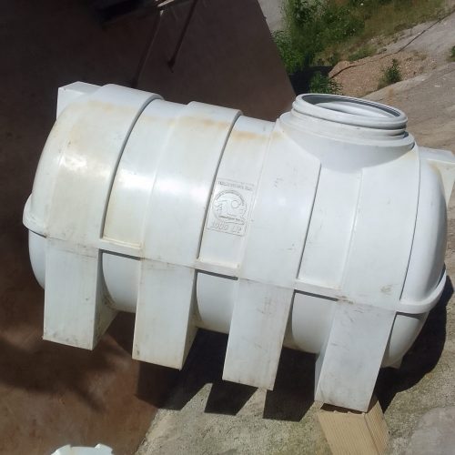 منبع آب 10000لیتری