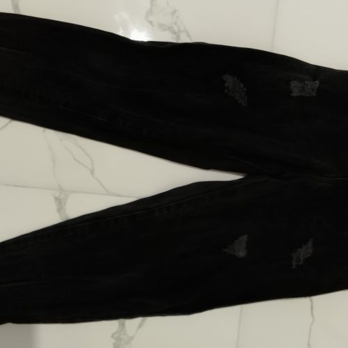 شلوار لی و ورزشی