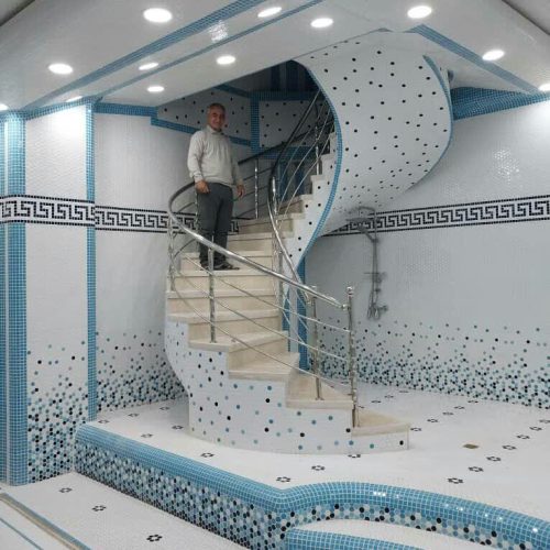 اجرای پله گرد بتونی