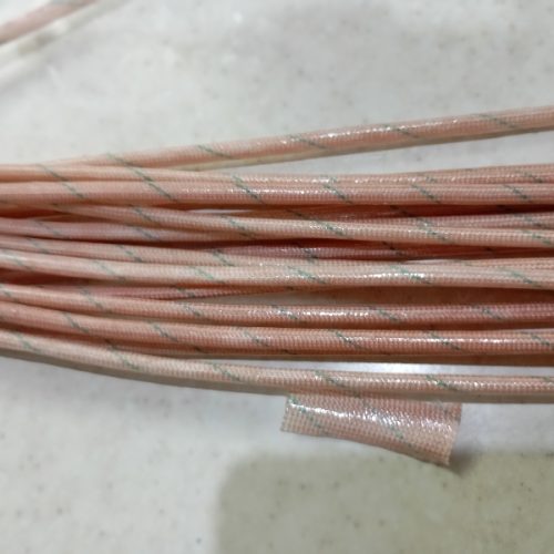 وارنیش وارنیش نسوز با روکش پی وی سی سایز 3 همان طور که از نام‌اش پیداست از  وارنیش نسوز قطر 3 میلی‌متر پوشش پی وی سی PVC نسوز