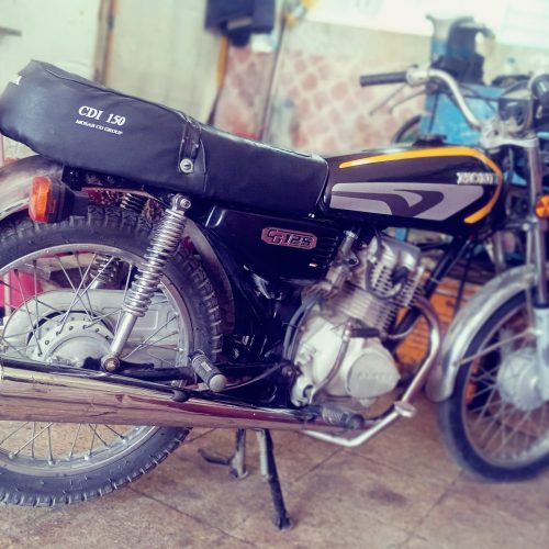 با سلام موتور مزایده درحدنو موتور سالم کاربراتور نو 17میلیون