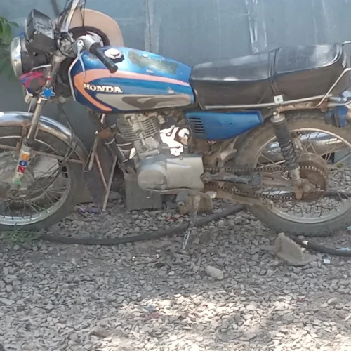 موتور 150 مزایده  با برگه پارکینگ