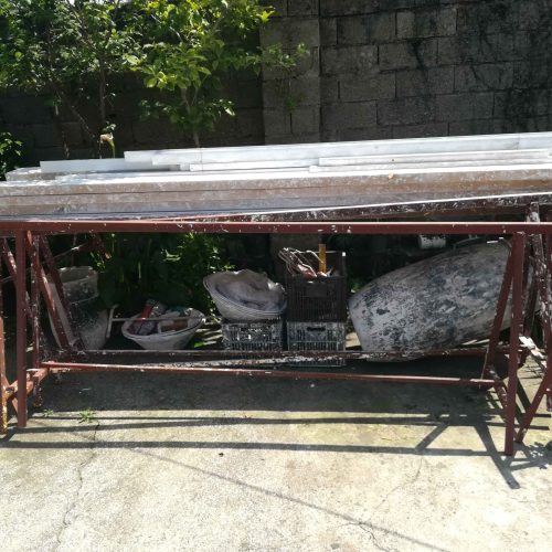 زیرپا چوبی و فلزی