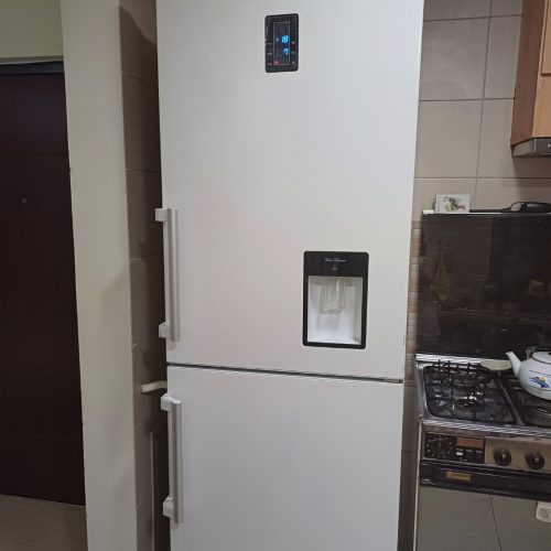 یخچال و فریزر الکترو استیل کاملا نو و سالم رنگ سفید 27 فوت