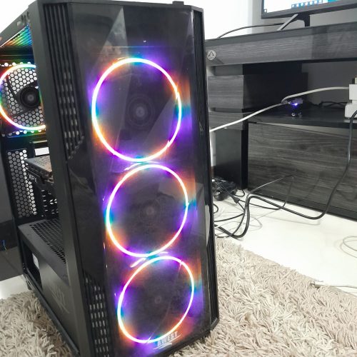 یک ساله خریداری ده به زمانت یک ساله هم میدمش