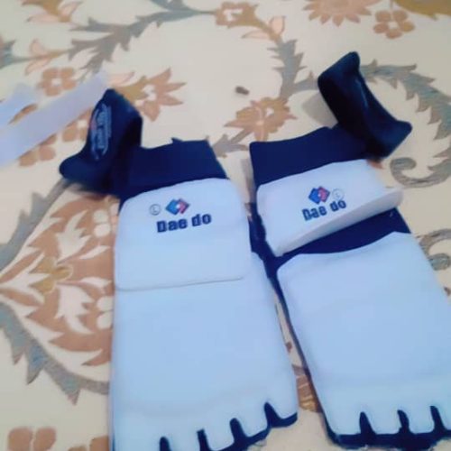 ست کامل ورزشی تکواندو هگو روپایی دستکش ساق بند کاپ کش ابدا کش لوپ