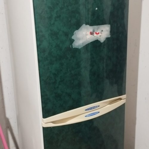 یخچال فروشی