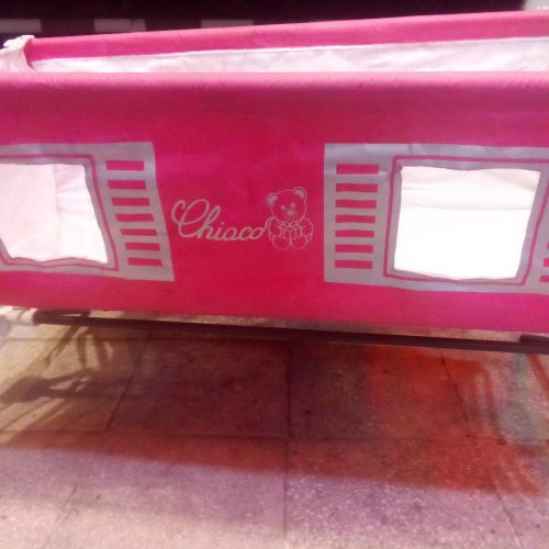 تخت گهواره نوزاد