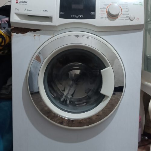 به علت رفتن به افقانستان