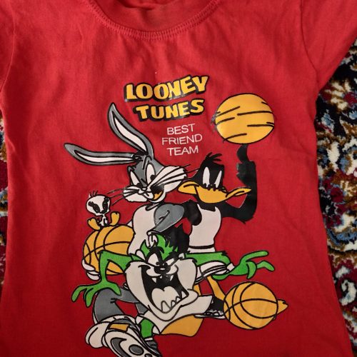 تعدادی لباس بچه