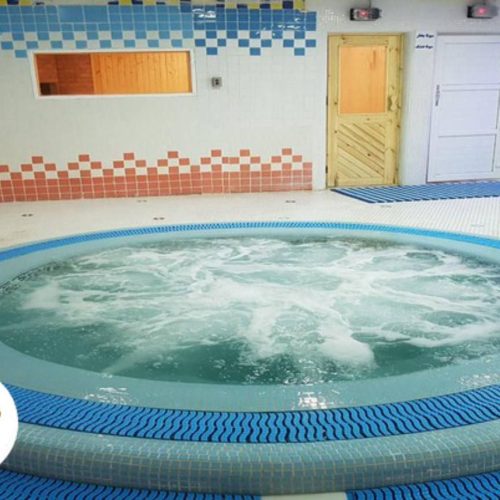 استخر زیبای مروارید