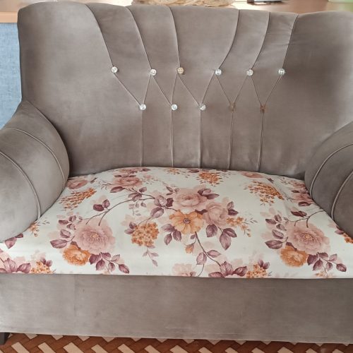 مبل هفت نفره در حد نو