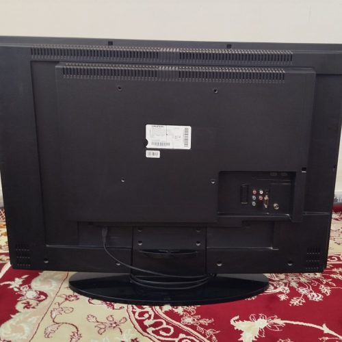 تلویزیون 38 اینچ