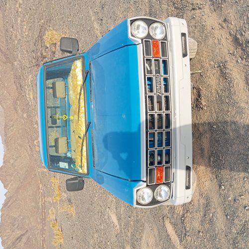 ماشین نیسان مدل 1402گاز سیمی