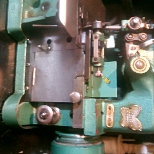 چرخ خیاطی و سردوز