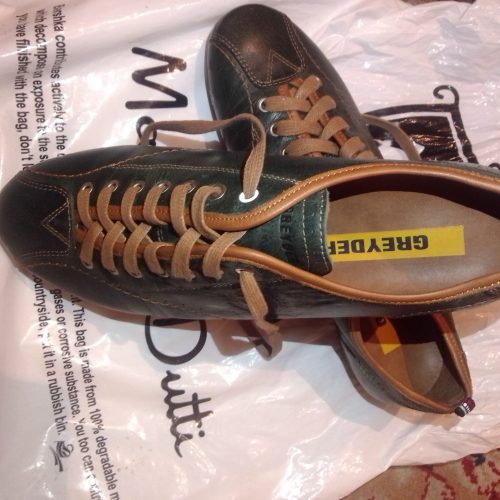 کفش‌اسپورت‌خارجی‌ مارک‌ گریدر