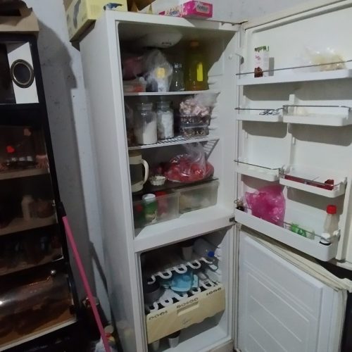 یخچال فروشی