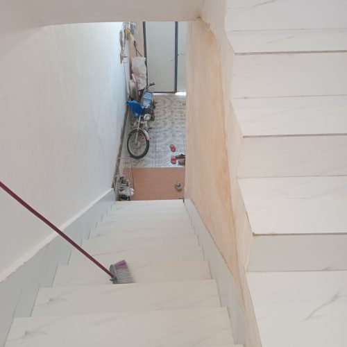 خانه دو طبقه درمحمودآباد نرسیده به کهنه محمودجق