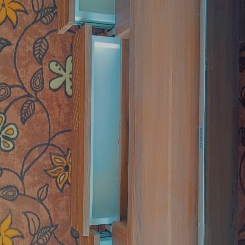 میز تلویزیون