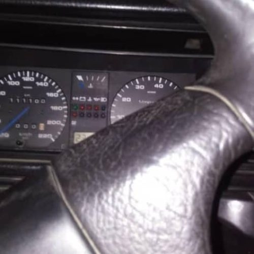 فولکس گلف ساده 1992نیاز ب تعمیر داره