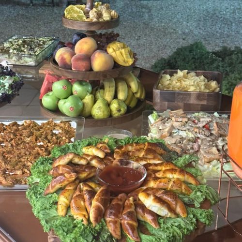 فینگر فود مزه  دسر میز آرایی و گل ارایی