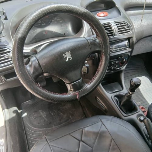 پژو206 بسیار تمیز