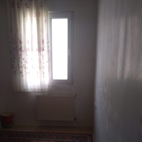 اپارتمان طبقه دوم بسیار نورگیر