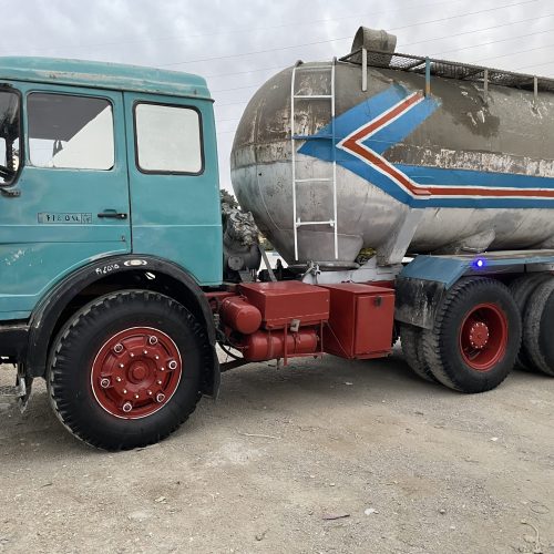 بنز هشت سیلندر