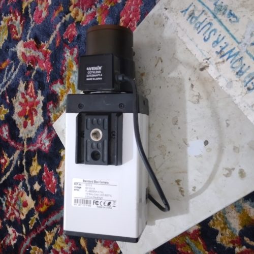 یک دستگاه دوربین مداربسته دولنزه صنعتی