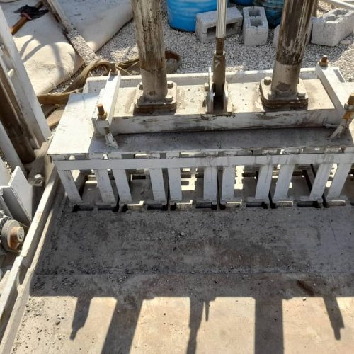 دستگاه بلوک زنی