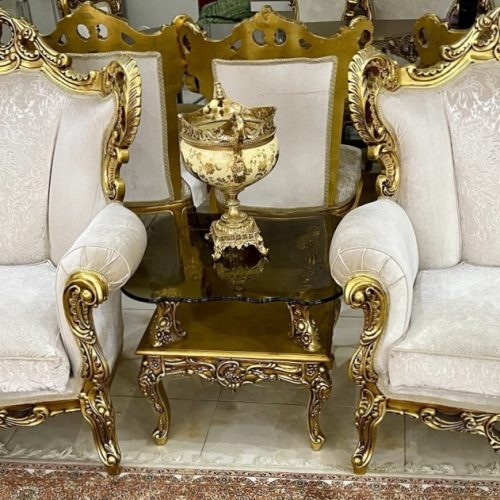 مبلمان سلطنتی 7 نفره و یک مبل میزبان به همراه میز غذاخوری