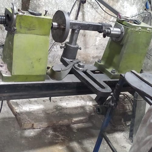 دو عدد دستگاه خمکاری سایز 70 و 80