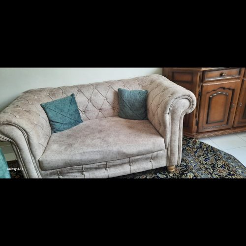 مبلمان 7 نفره چستر سالم و نو