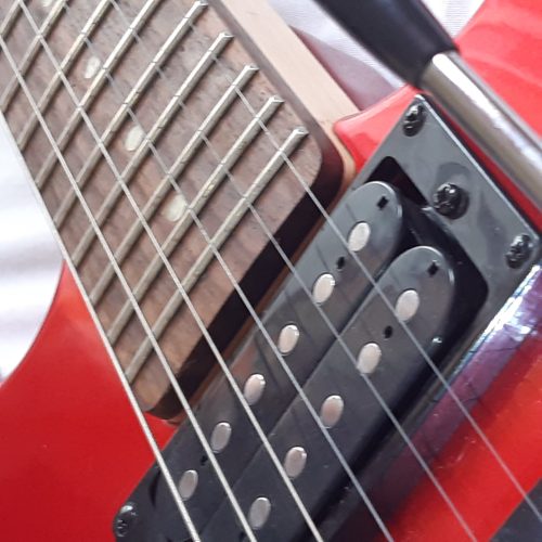 گیتار الکتریک ERG122C YAMAH (قرمز)