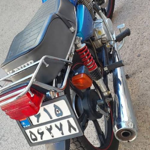 متورسیکلت کویر200