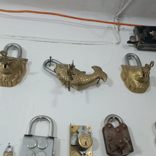 تعمیر قفل کلید و ریموت