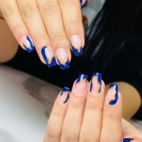 میتونی با500تومن ناخن هاتو کاشت کنی و350 تومن ترمیم