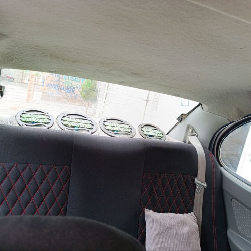 تیبا 1مدل 92 دوره رنگ ضربه جزئی سقف بالای در راننده