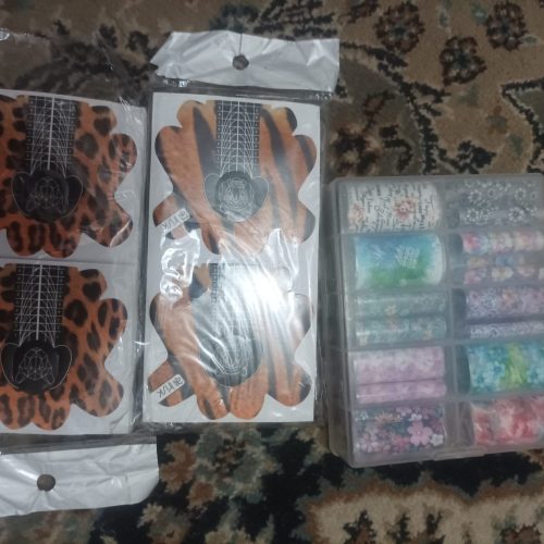 لوازم کاشت ناخن