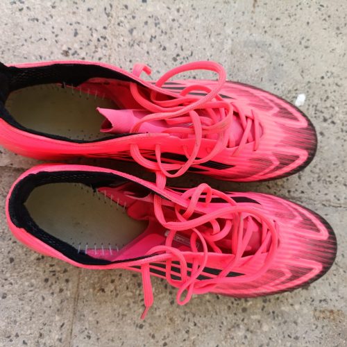 کفش فوتبال استوک f50 قرمز سایز 43